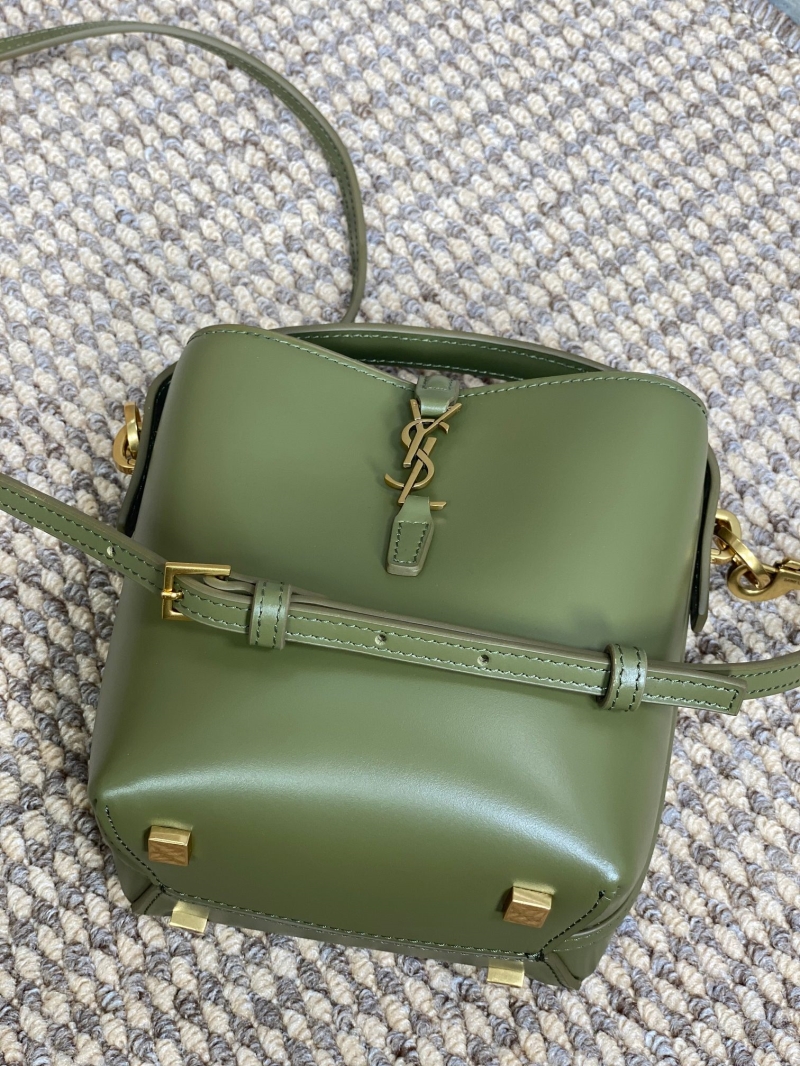 Y51 top handle bags